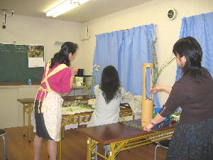 �����������i